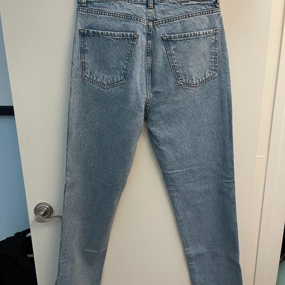 Revice, Blue Jeans - Picture 2 of 4